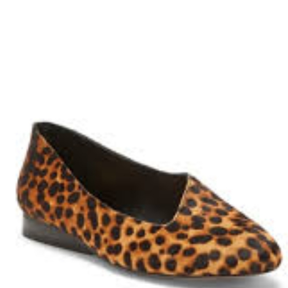 NIB! 1. State Bennie Bengal Size 7 Loafers